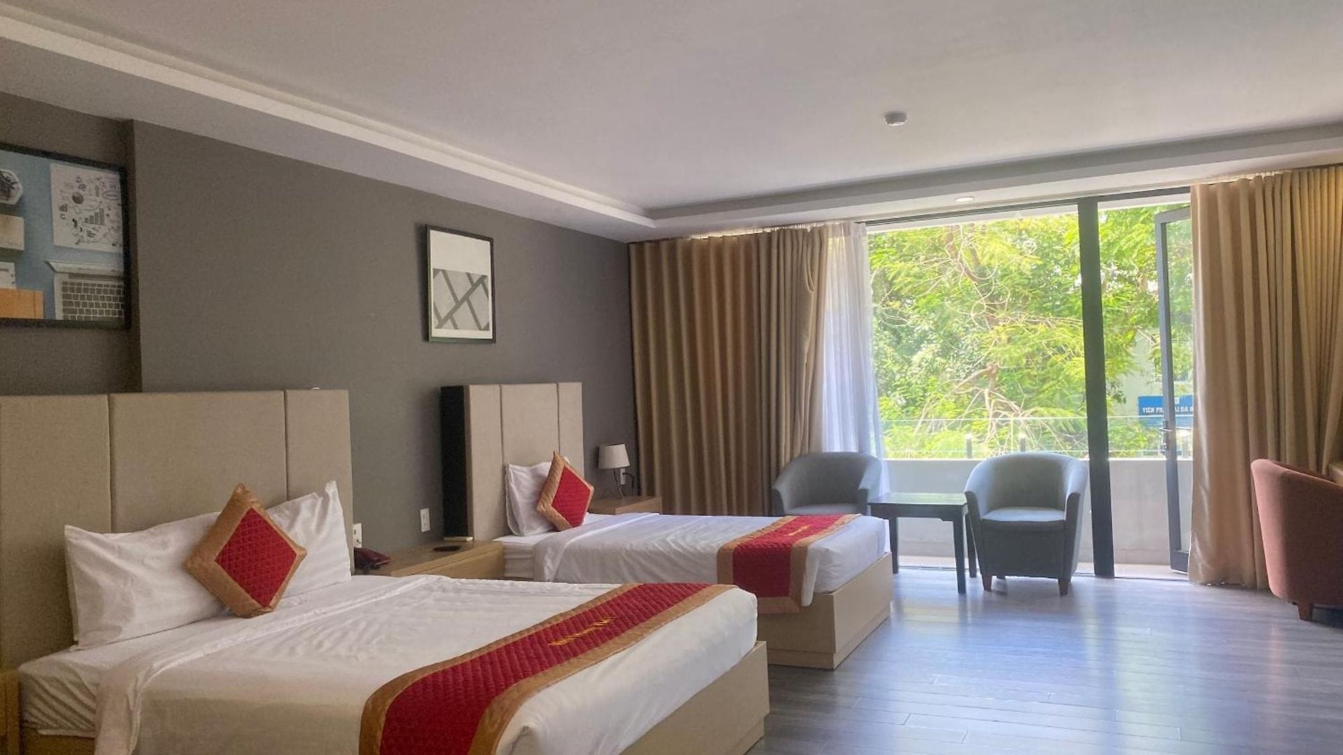 Bình Dương Resident Hotel