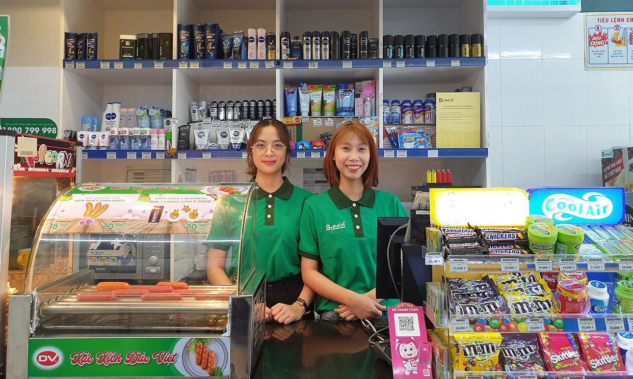 bmart cua hang tien loi 24 gio