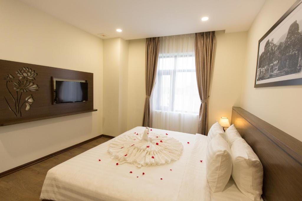 Central Hotel and Spa Danang