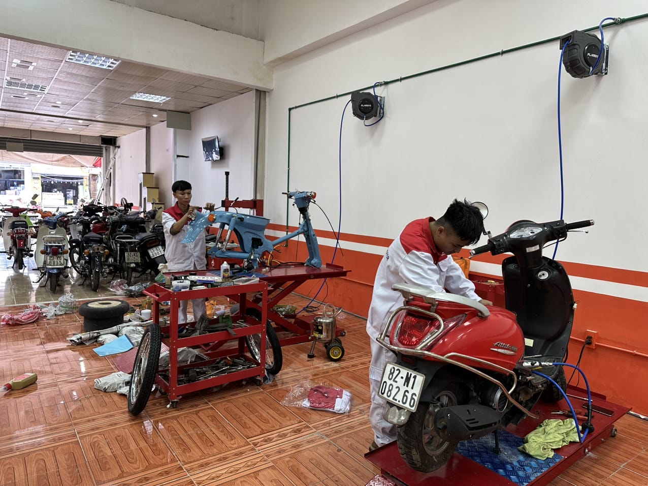 cua hang xe may tung lam motor