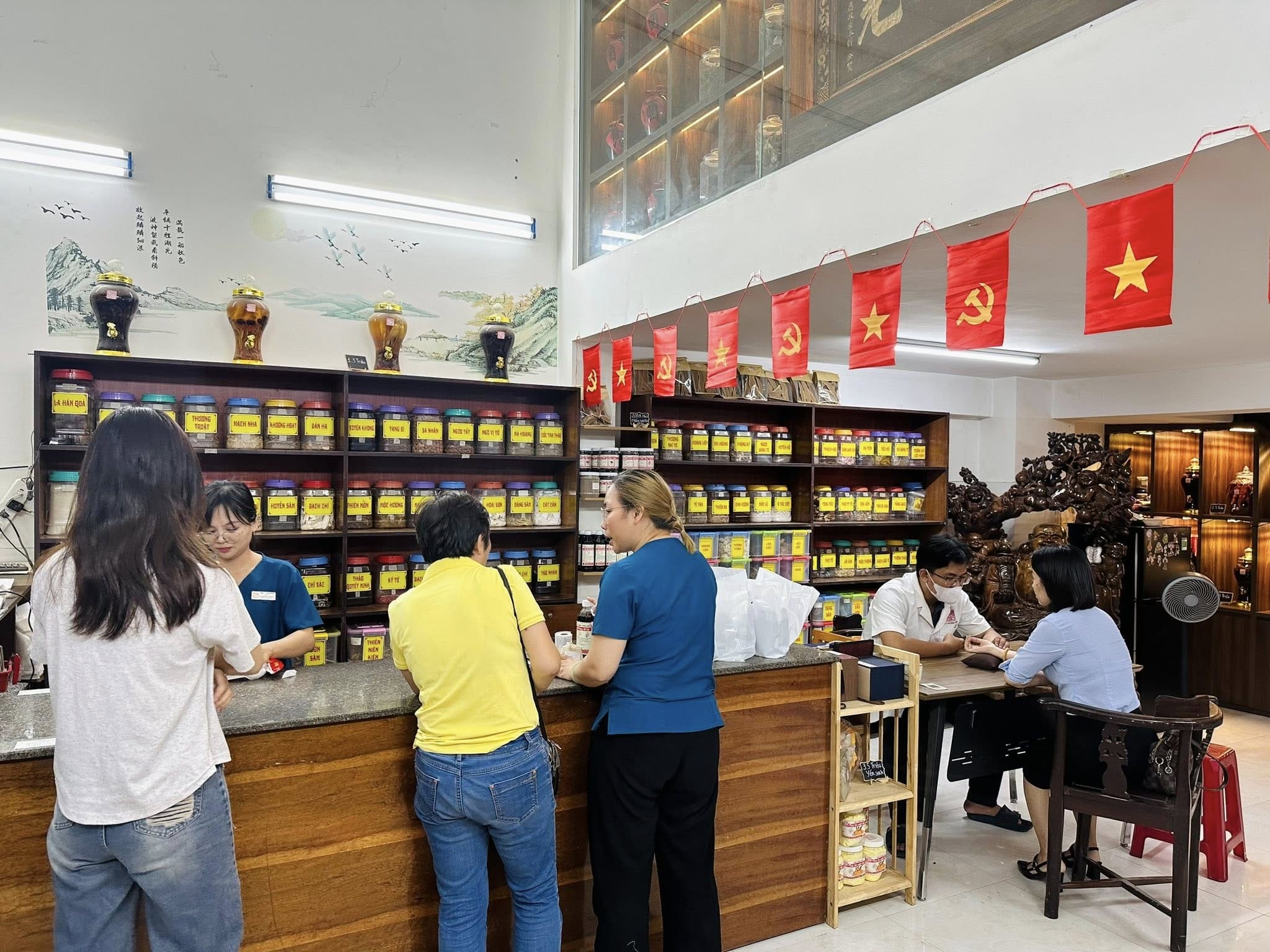 dong y gia truyen phung nong