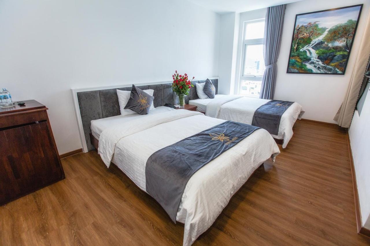 Khách Sạn Tarasa Đà Nẵng