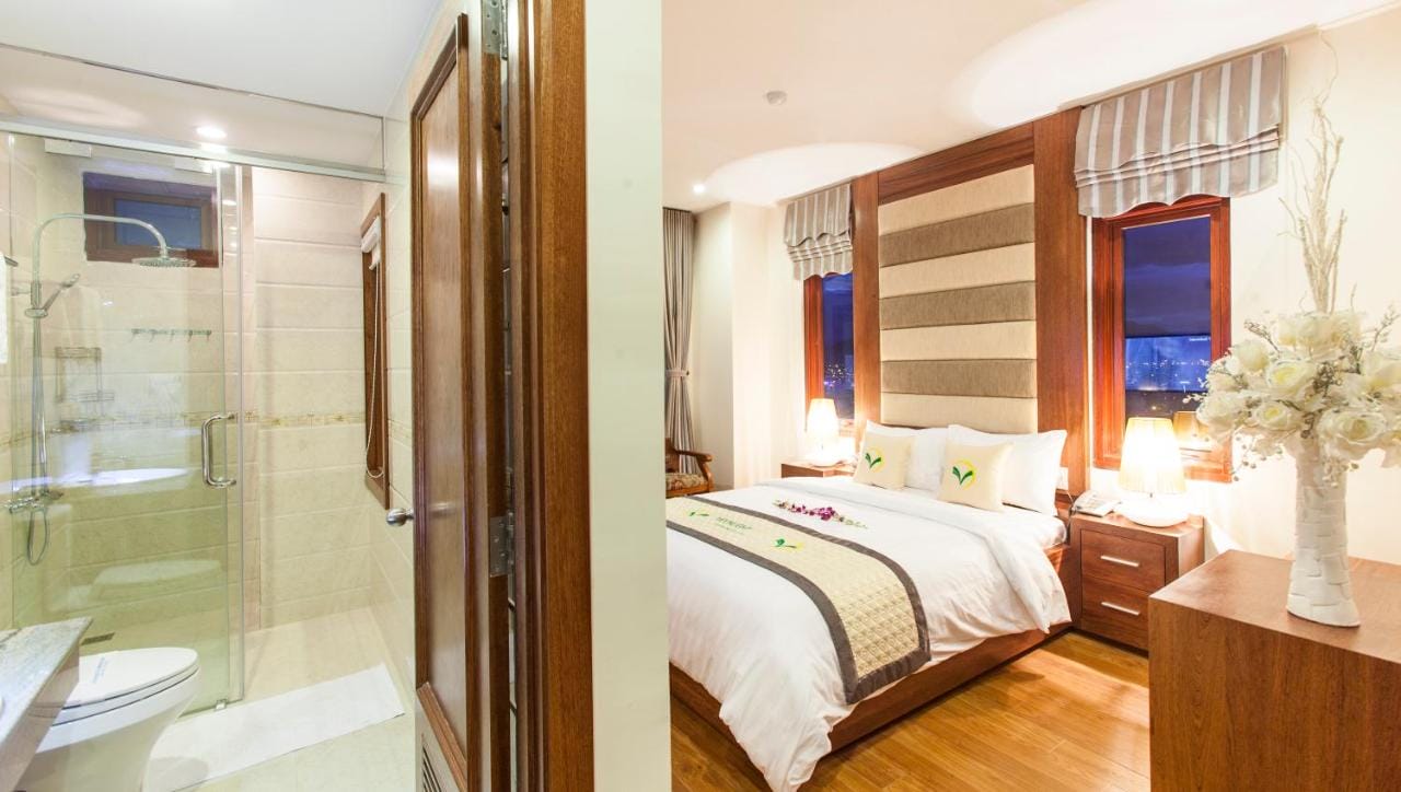 khách sạn trung tâm đà nẵng