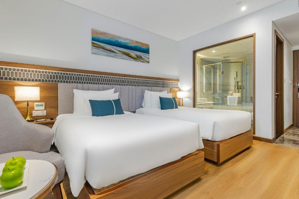 Peninsula Hotel Danang