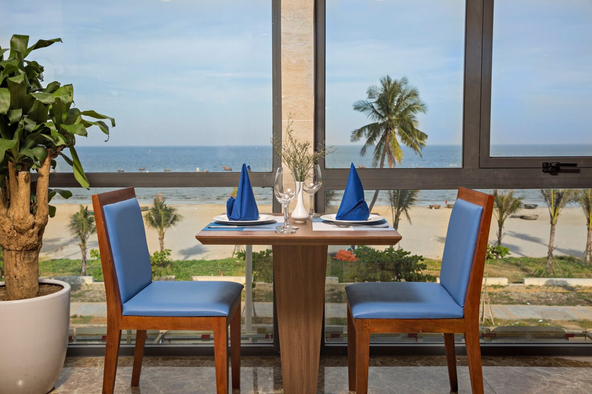 Đánh giá Alisia Beach Hotel