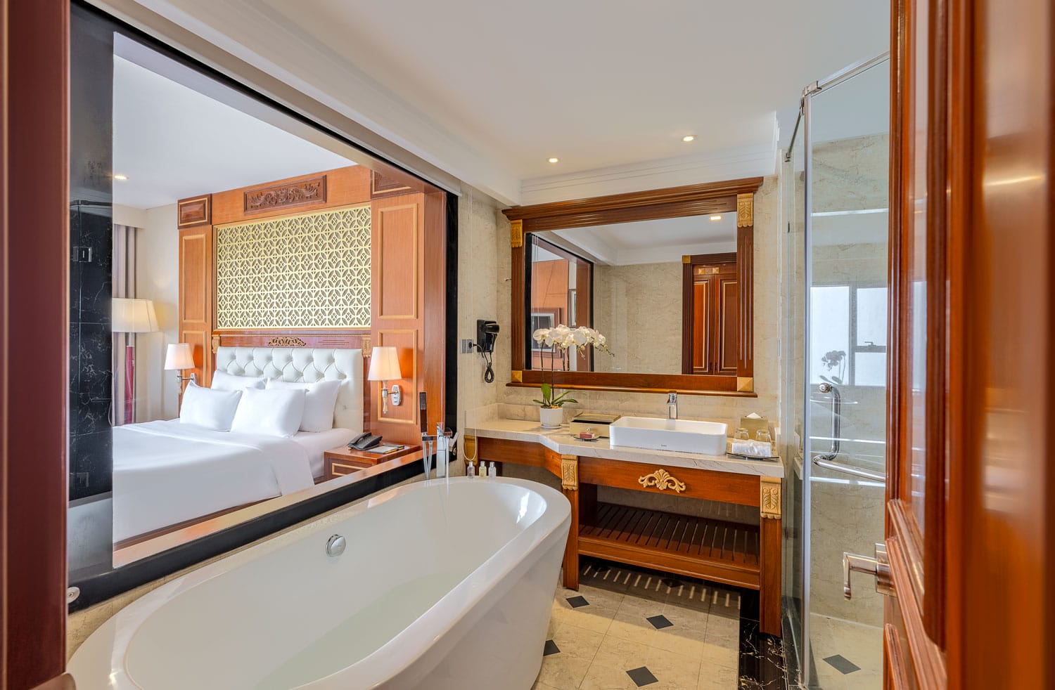 Đánh giá DLG Hotel Danang