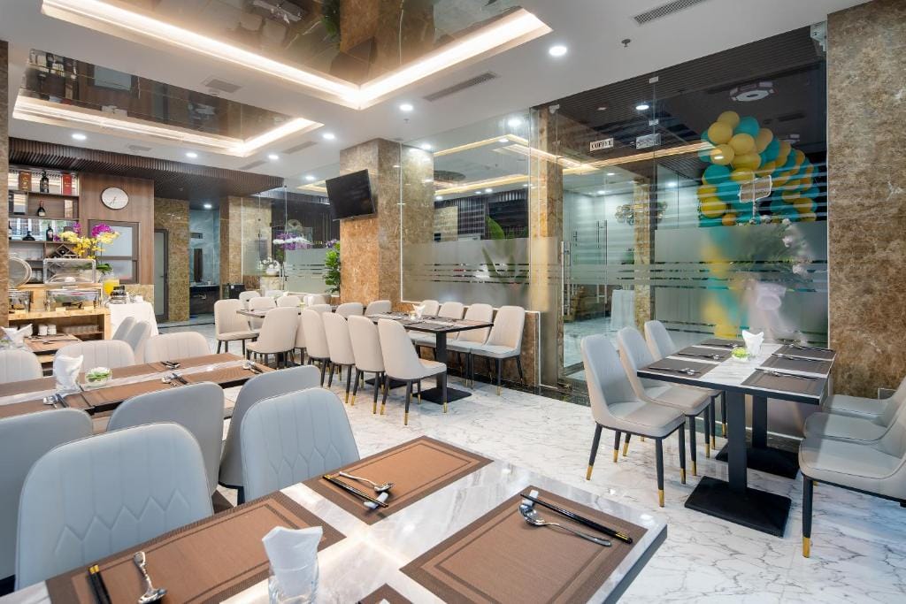 khách sạn Tân Phương Nam