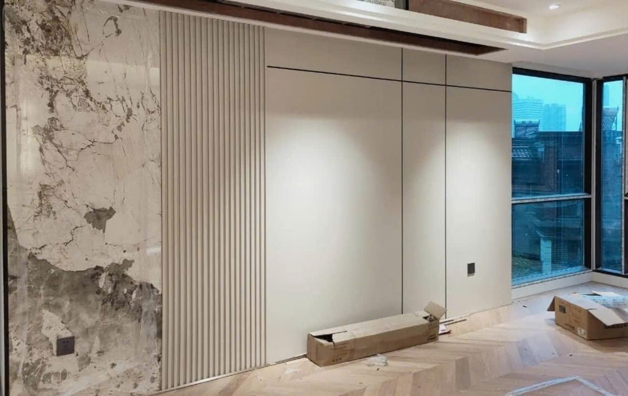 tấm ốp than tre trắng kem